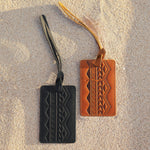 Manu - Luggage Tag
