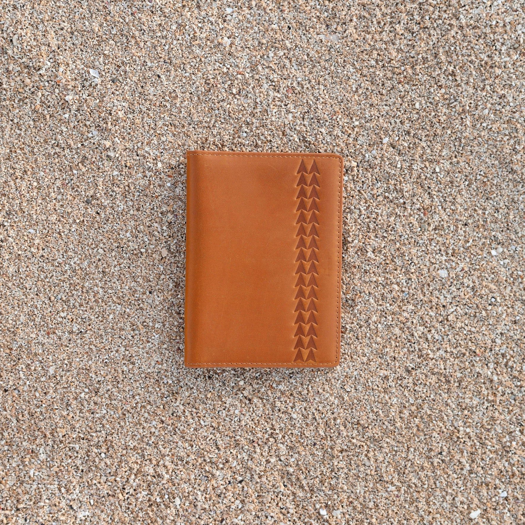 Mālama - Brown Passport Cover